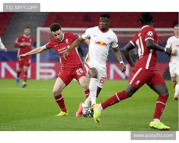 克洛普战术调整成效显现,球队攻防表现持续提升 克洛普战术调整成效显现,球队攻防表现持续提升